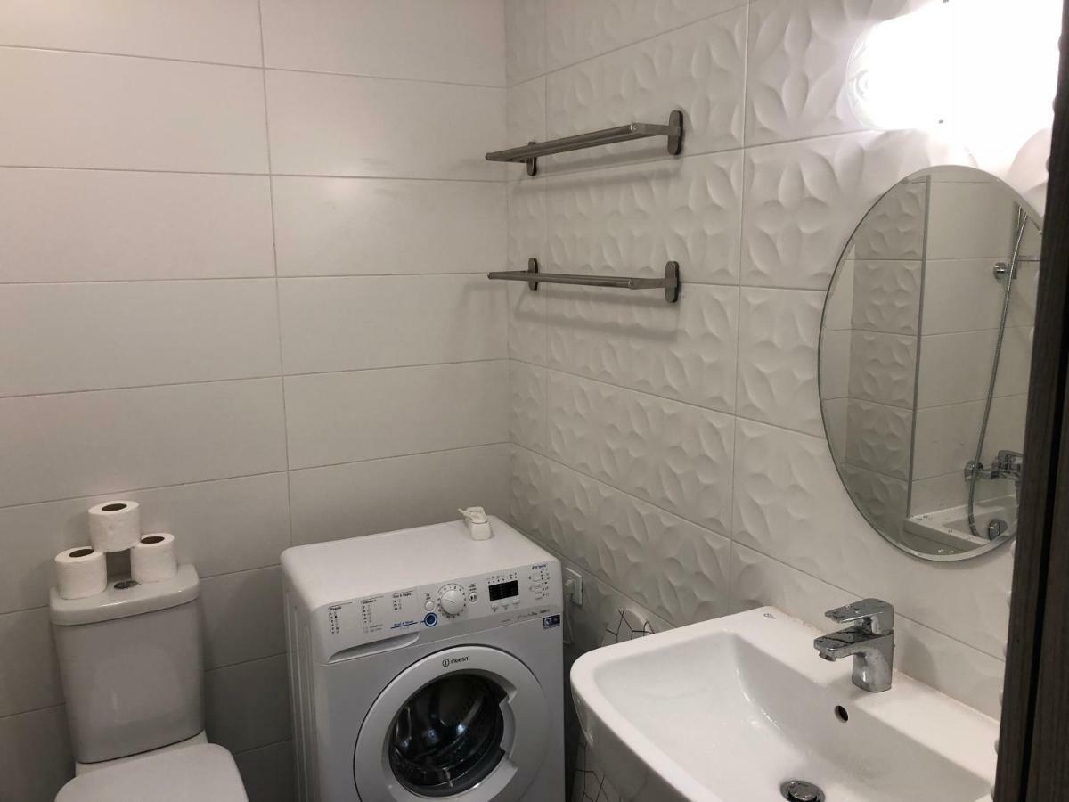 Appartement 21 *